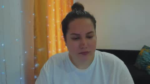 Alexa online show from October 2025 08:34:02 AM