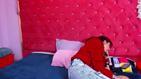 _maleja_19 online show from May 2026 03:04:02 AM
