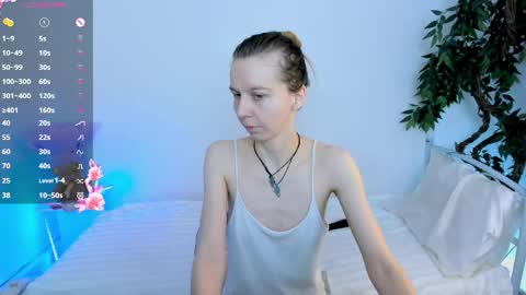 Snapshot of _mari_so chatting on April 2026 02:30:01 PM Scarlett online show from April 2026 02:30:01 PM