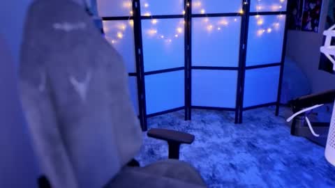 Mariko online show from September 2025 03:22:02 PM