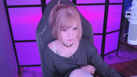 Snapshot of _mariko_ chatting on April 2026 03:21:01 PM Mariko online show from April 2026 03:21:01 PM