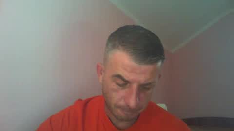 Snapshot of _marrrio chatting on December 2024 10:01:01 AM _marrrio online show from December 2024 10:01:01 AM