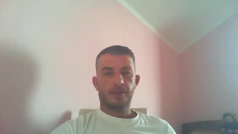 Snapshot of _marrrio chatting on January 2025 10:40:01 AM _marrrio online show from January 2025 10:40:01 AM