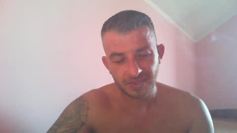 Snapshot of _marrrio chatting on March 2025 01:15:02 PM _marrrio online show from March 2025 01:15:02 PM