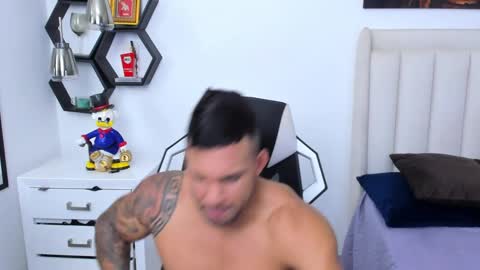 _matthew_santos_ online show from February 2025 10:17:02 PM