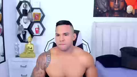 _matthew_santos_ online show from September 2025 08:53:02 PM