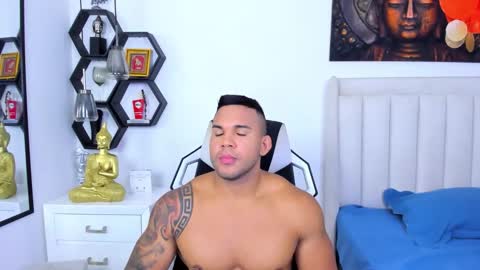 _matthew_santos_ online show from October 2025 11:34:02 PM