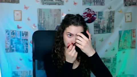 Susie online show from April 2026 06:19:01 AM