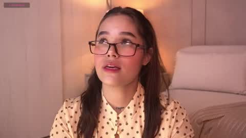 Snapshot of _meghan_gomez1_ chatting on June 2026 01:03:01 AM online show from June 2026 01:03:01 AM