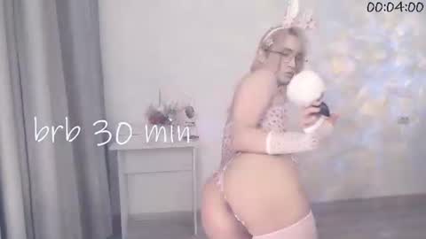 Snapshot of _meow_neko_ chatting on July 2026 03:03:02 PM _meow_neko_ online show from July 2026 03:03:02 PM