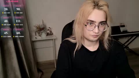 Snapshot of _meow_neko_ chatting on July 2026 08:36:01 PM _meow_neko_ online show from July 2026 08:36:01 PM