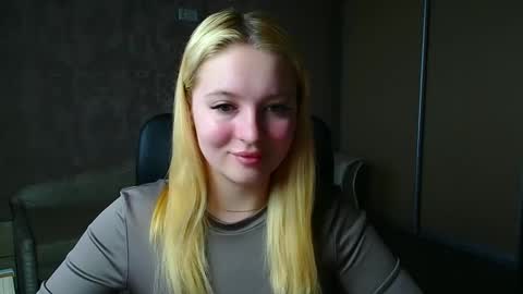 Melanie online show from April 2026 06:02:02 AM