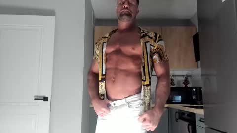 _miles19 online show from February 2026 10:08:02 PM