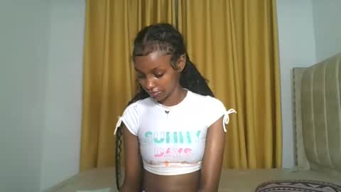 Mimi online show from February 2026 02:05:01 AM