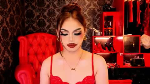 Raven Strauss online show from February 2026 02:14:01 PM
