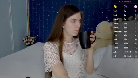 Victoria online show from February 2025 01:09:02 PM