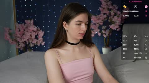 Victoria online show from April 2026 05:02:02 AM