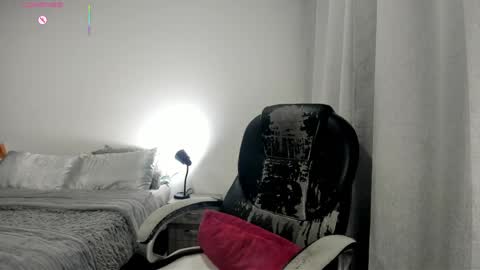 _miss_coco_ online show from April 2026 12:08:02 AM