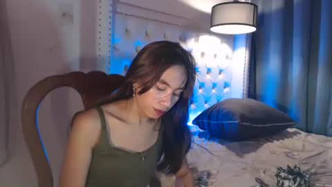 Snapshot of _miss_melody chatting on May 2026 12:52:02 AM _miss_melody online show from May 2026 12:52:02 AM