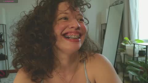 Snapshot of _missmariaa_ chatting on May 2026 07:45:02 PM Mara Independent model online show from May 2026 07:45:02 PM