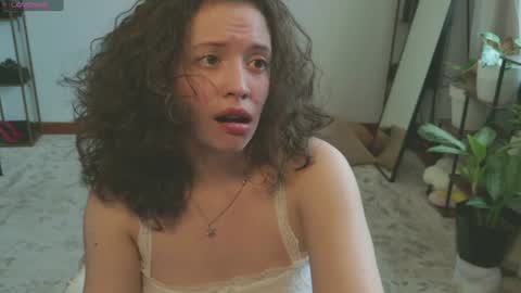 Snapshot of _missmariaa_ chatting on June 2026 08:03:01 PM Mara Independent model online show from June 2026 08:03:01 PM