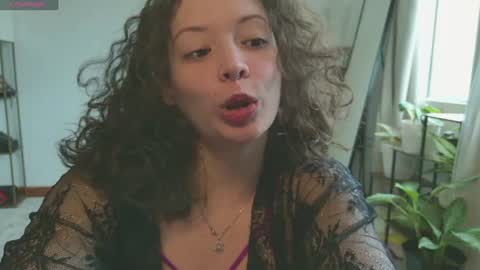 Snapshot of _missmariaa_ chatting on July 2026 07:49:02 PM Mara Independent model online show from July 2026 07:49:02 PM