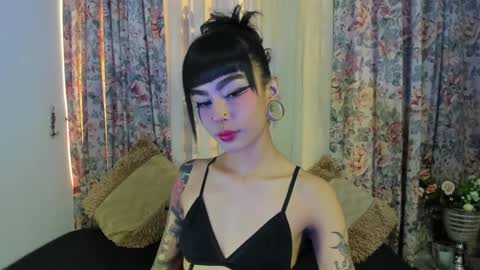 Snapshot of _mizuki chatting on January 2025 02:37:01 PM mizuki  online show from January 2025 02:37:01 PM