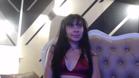 Molly online show from February 2025 08:17:01 AM