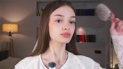 Snapshot of _moonlit_melody_ chatting on March 2026 06:03:02 PM Margo online show from March 2026 06:03:02 PM