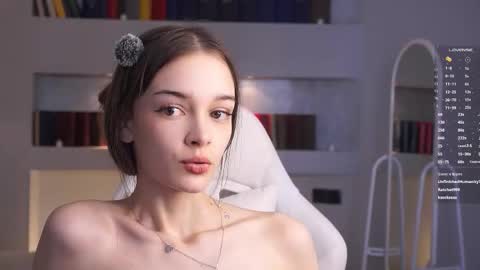 Snapshot of _moonlit_melody_ chatting on March 2026 06:16:02 AM Margo online show from March 2026 06:16:02 AM