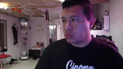 Snapshot of _mr_panda_ chatting on October 2025 10:01:01 PM Panda online show from October 2025 10:01:01 PM