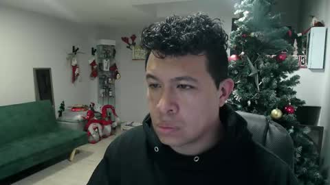 Panda  online show from December 2025 06:20:02 AM