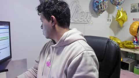 Snapshot of _mr_panda_ chatting on March 2026 12:11:01 AM Panda online show from March 2026 12:11:01 AM