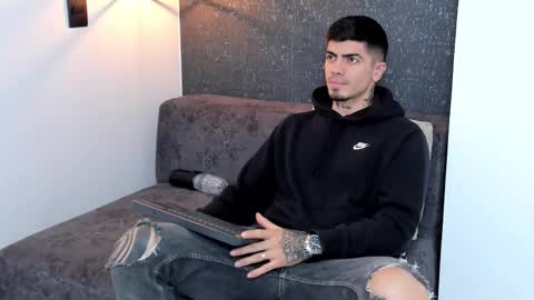 _mrcock_ online show from February 2026 08:49:02 PM