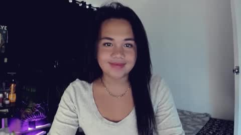 Angel online show from April 2026 03:01:04 AM