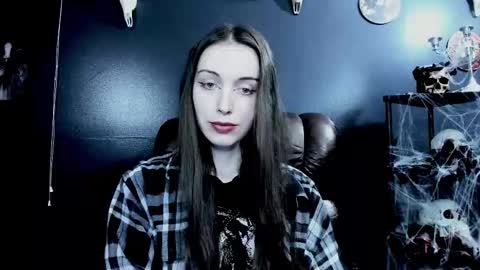 _naamah online show from November 2025 08:44:01 PM