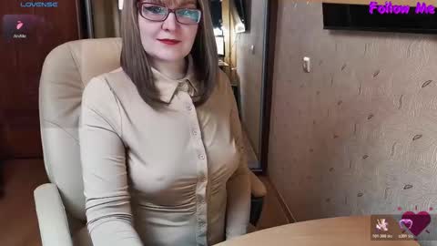 MagicWoman online show from December 2025 05:33:02 PM