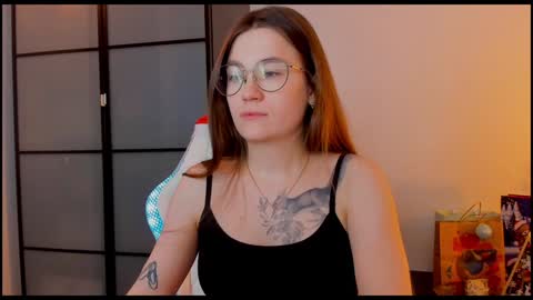 Mia with a big heart  online show from January 2025 04:15:01 AM