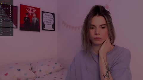 Snapshot of _ni_kiss chatting on January 2025 02:13:01 PM Nika online show from January 2025 02:13:01 PM