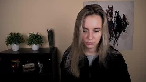 Nica online show from February 2026 11:14:01 AM