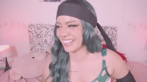 niiky online show from January 2025 12:09:01 PM