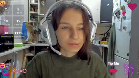 Nika online show from September 2025 03:38:01 PM