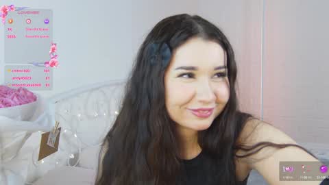 Vivian online show from December 2024 05:32:01 PM