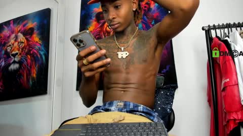 Kevin  online show from December 2024 06:42:02 AM