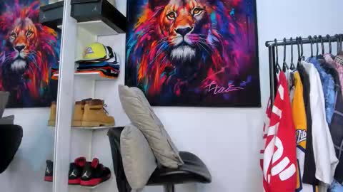 Kevin  online show from October 2025 02:23:01 AM