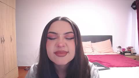 Paris online show from March 2026 08:14:01 PM