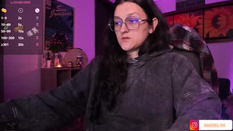 violeta ig  online show from January 2025 05:45:02 AM