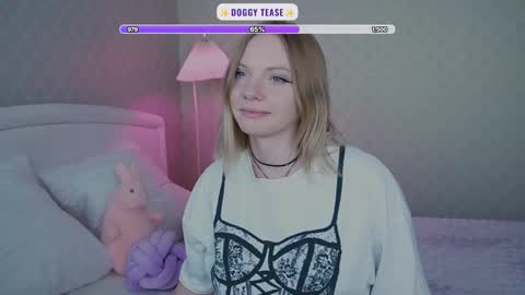 Snapshot of _penisflytrap_ chatting on March 2026 05:44:01 AM Viktoria online show from March 2026 05:44:01 AM