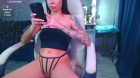 Ilona online show from March 2026 11:32:01 AM