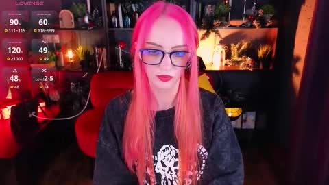 Maisie online show from January 2026 09:42:01 PM